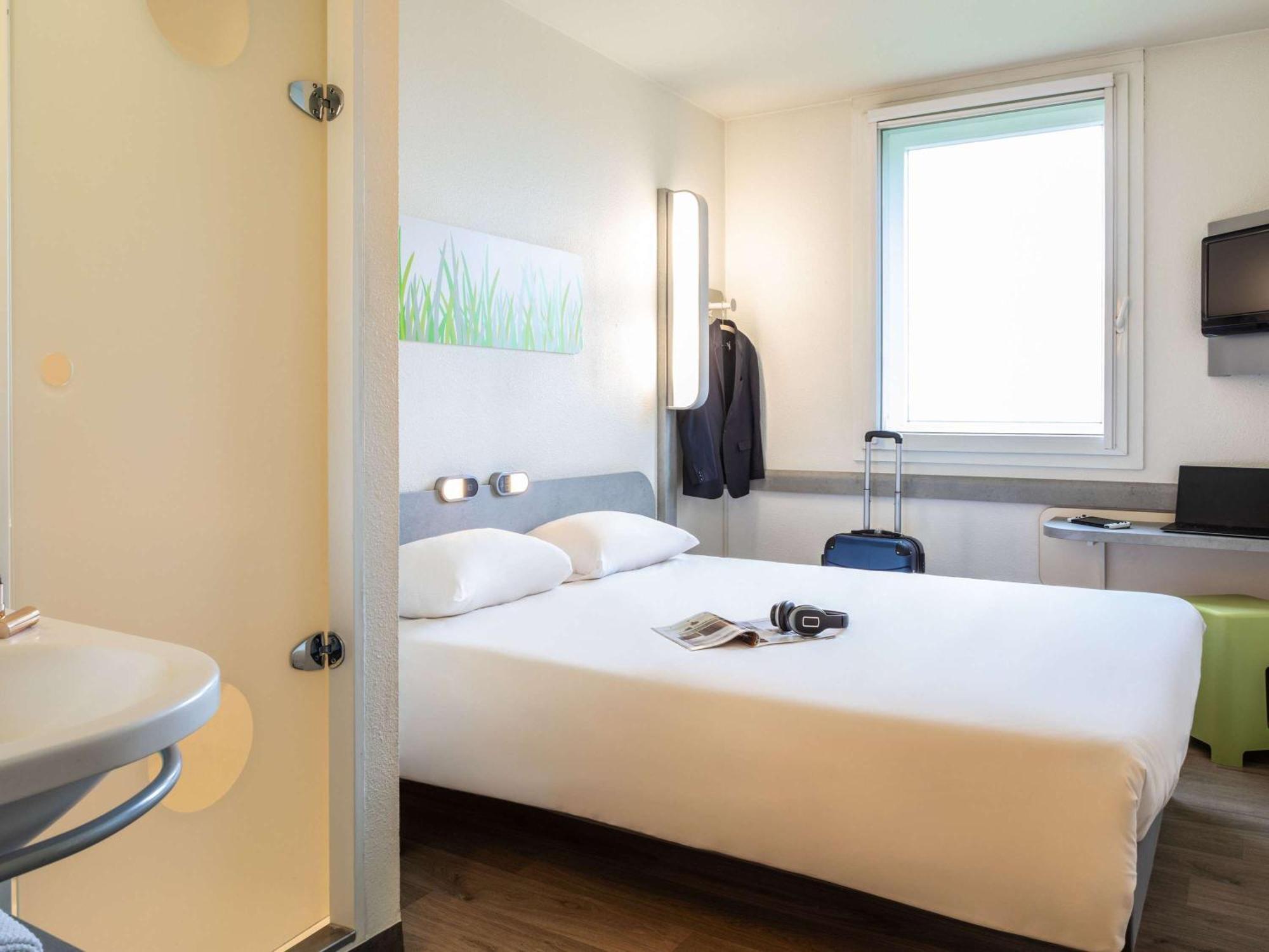 Ibis Budget Roissy Cdg Paris Nord 2 Zewnętrze zdjęcie
