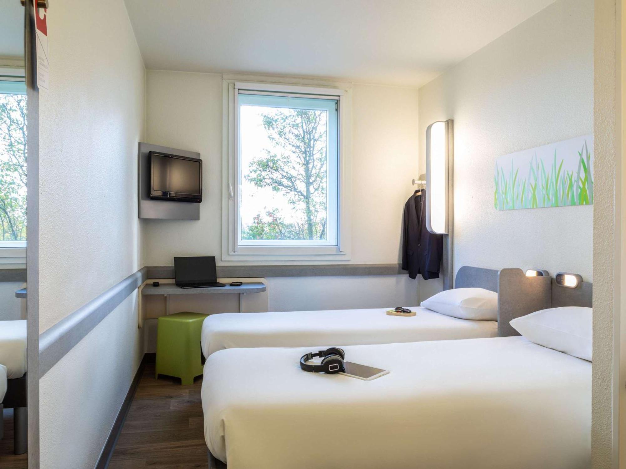 Ibis Budget Roissy Cdg Paris Nord 2 Zewnętrze zdjęcie