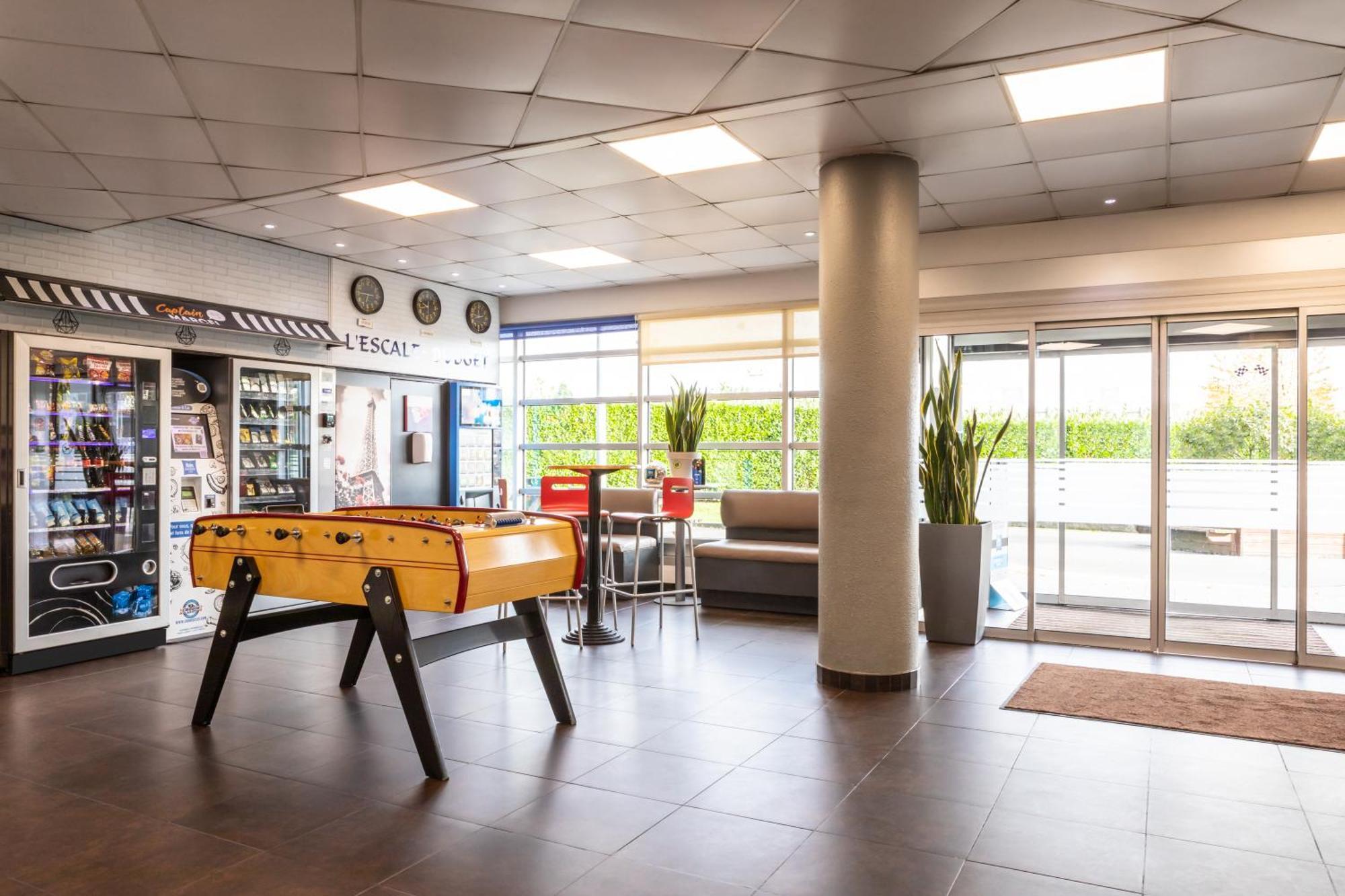 Ibis Budget Roissy Cdg Paris Nord 2 Zewnętrze zdjęcie