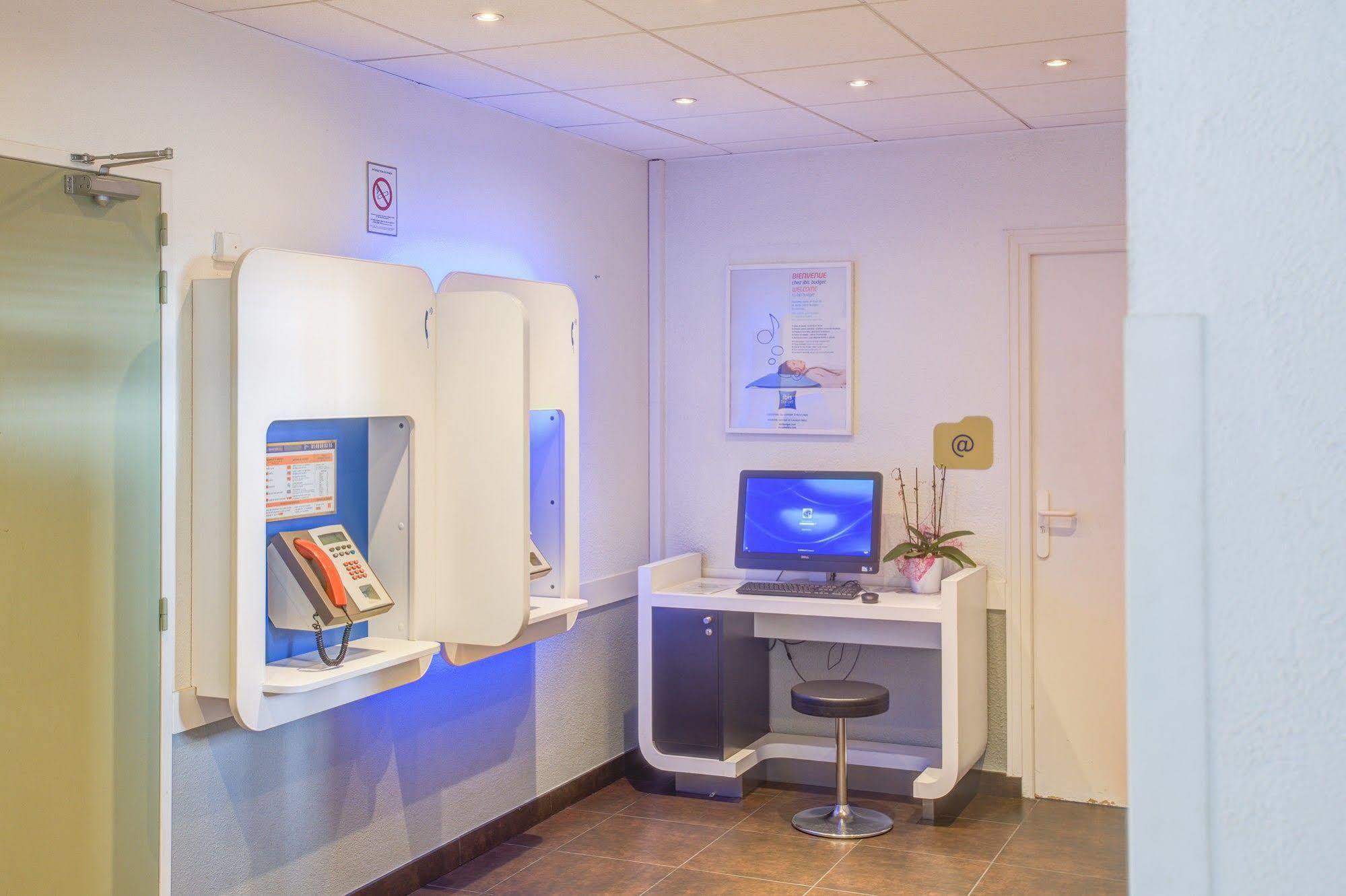 Ibis Budget Roissy Cdg Paris Nord 2 Zewnętrze zdjęcie