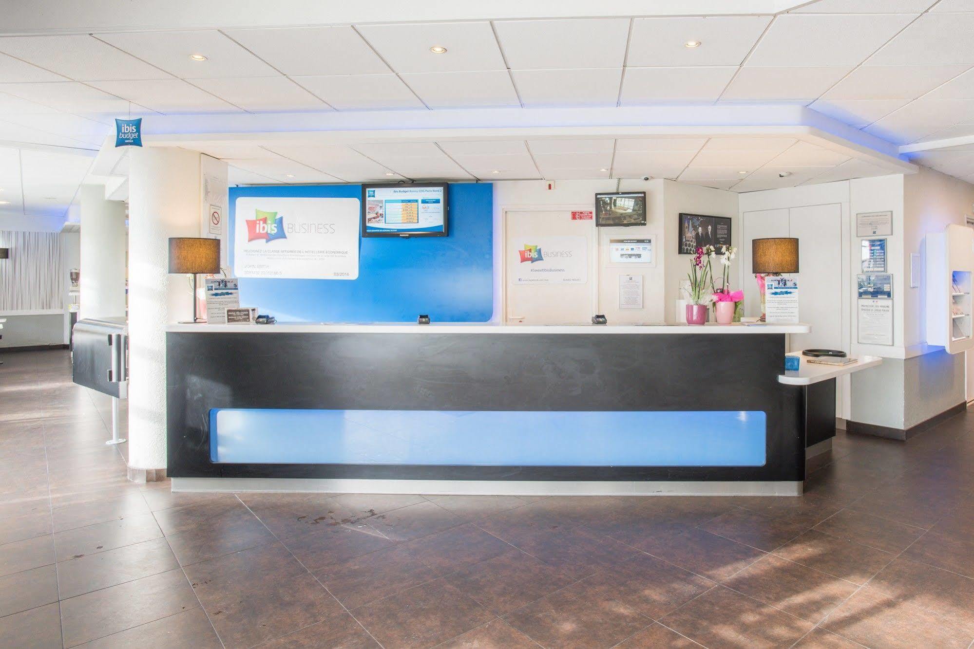 Ibis Budget Roissy Cdg Paris Nord 2 Zewnętrze zdjęcie