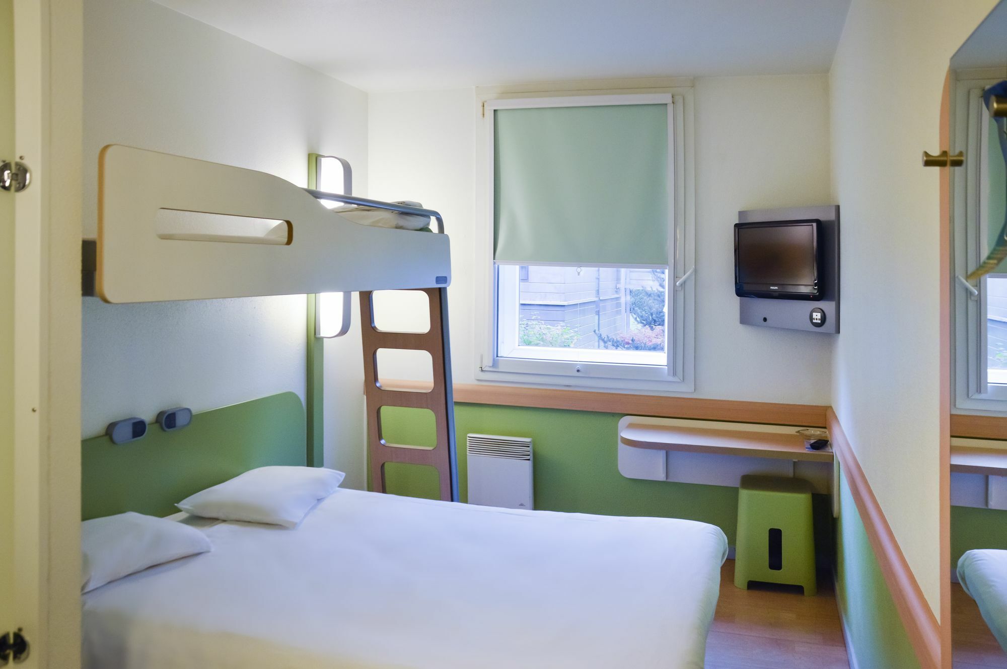 Ibis Budget Roissy Cdg Paris Nord 2 Zewnętrze zdjęcie